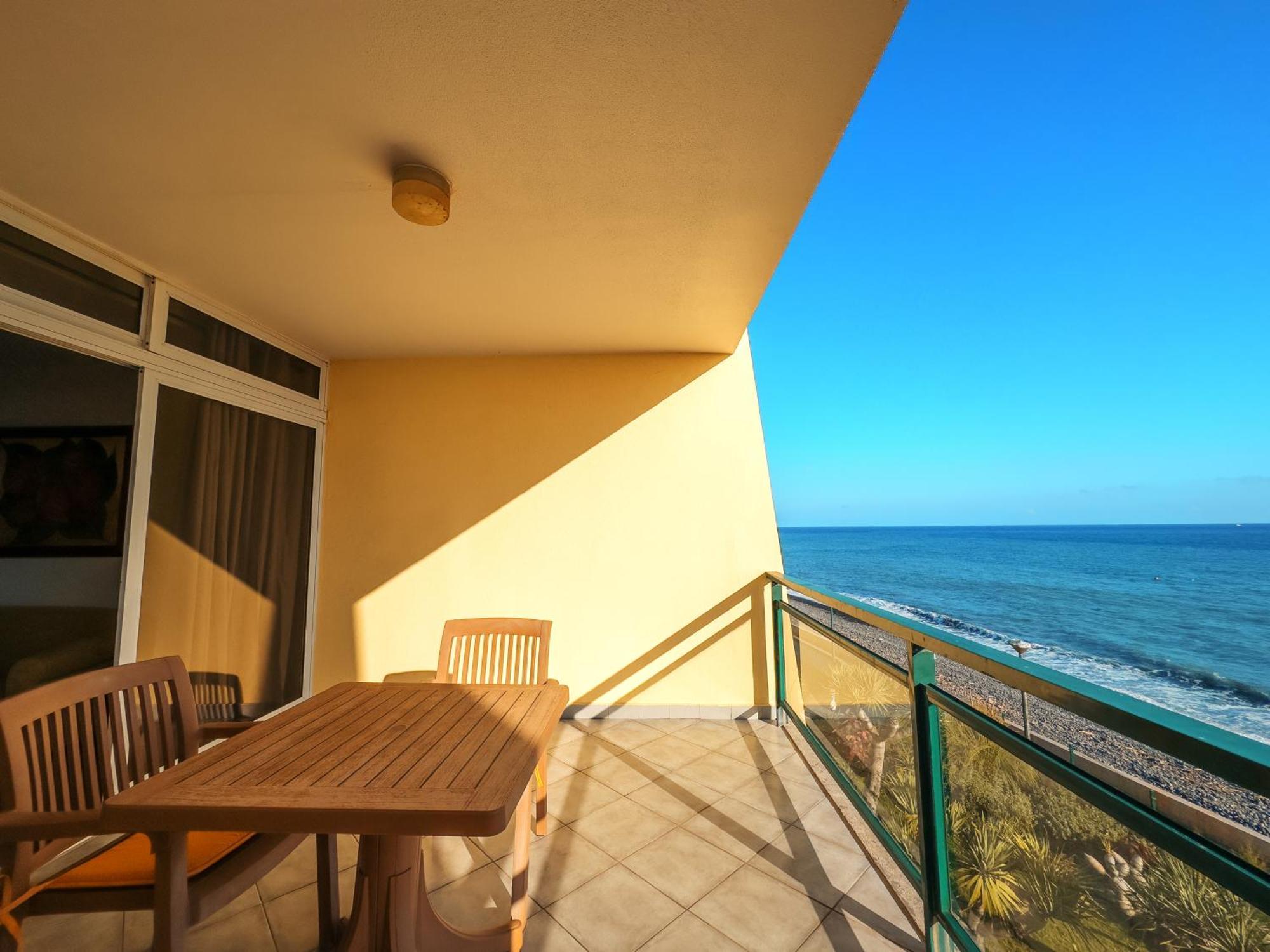 Atlantic Gardens Beach - Atlanticgardensbeach Com Apartment Funchal  Exterior photo